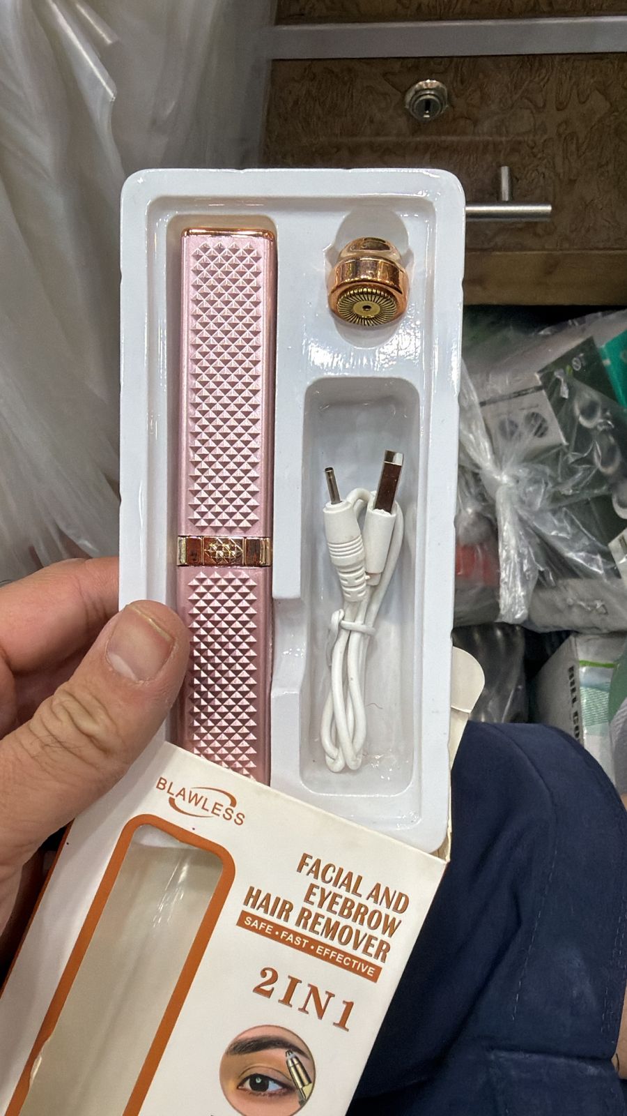 2-in-1 Flawless Facial & Eyebrow Hair Remover